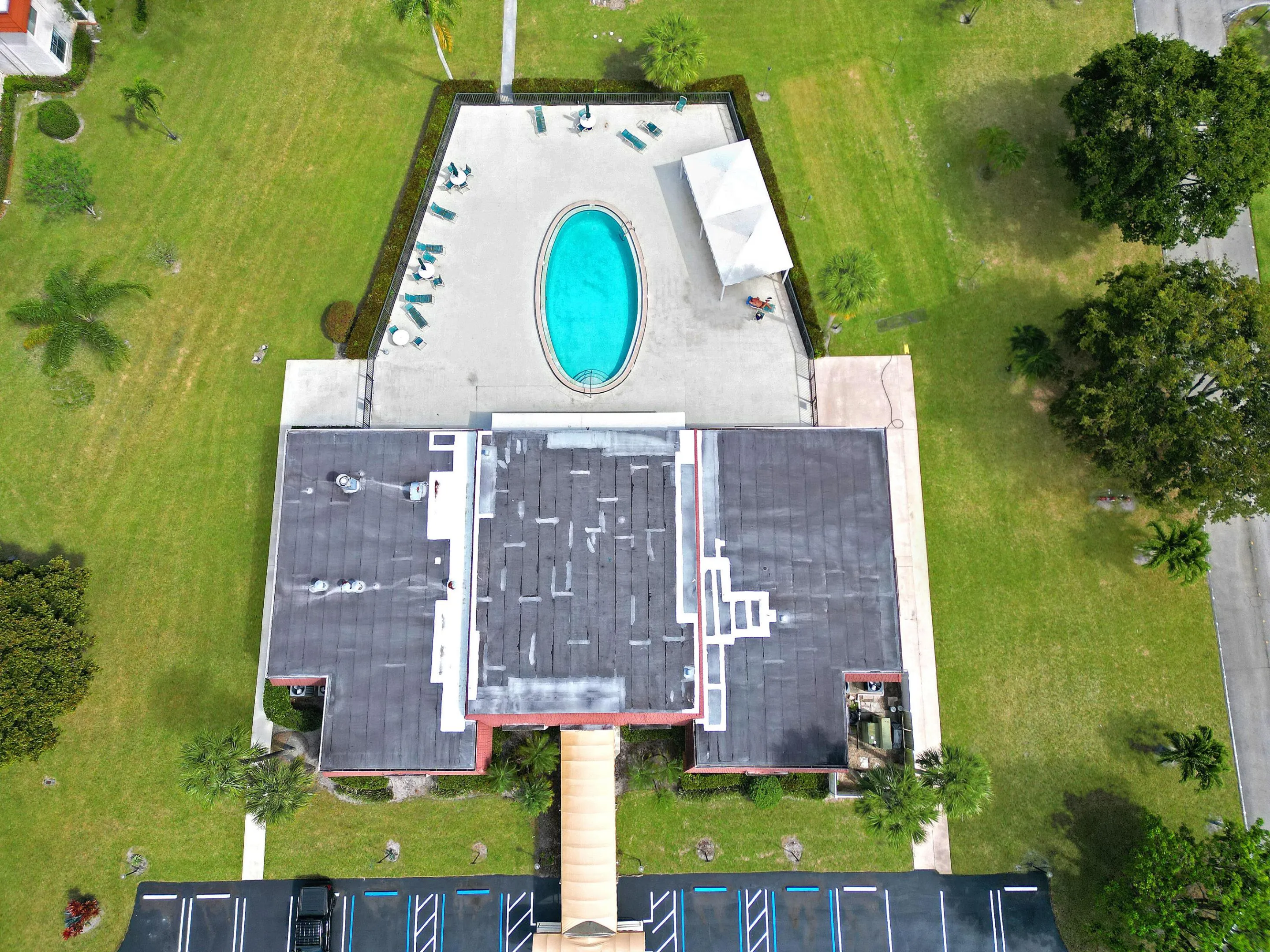 Club House and main pool