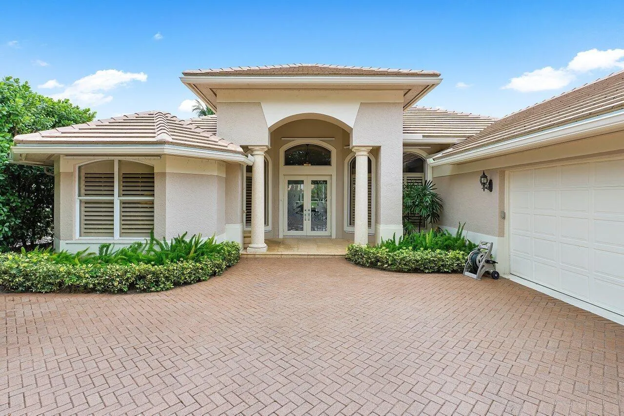 004-3BermudaLakeDrive-PalmBeachGardens-F