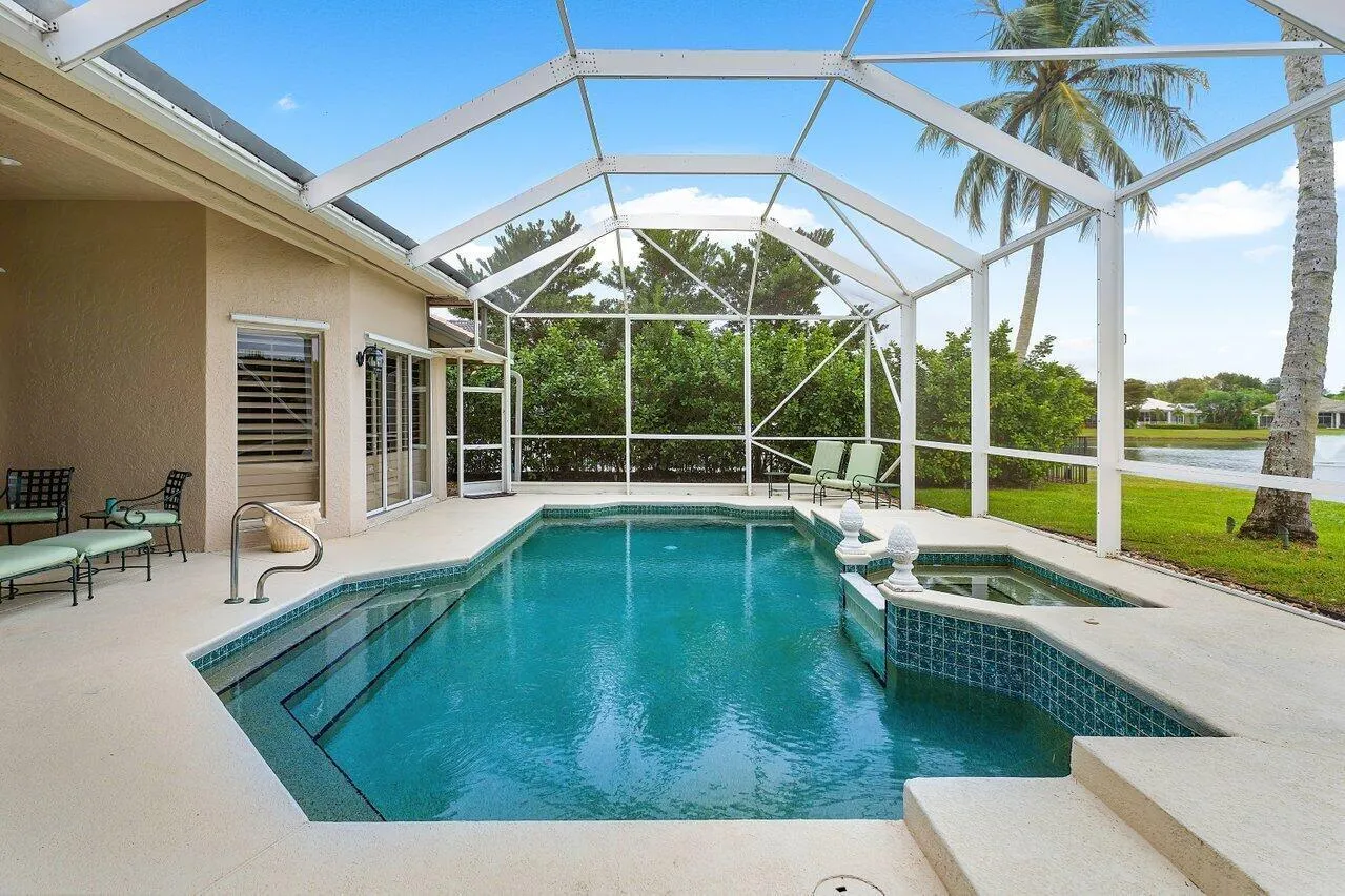 037-3BermudaLakeDrive-PalmBeachGardens-F
