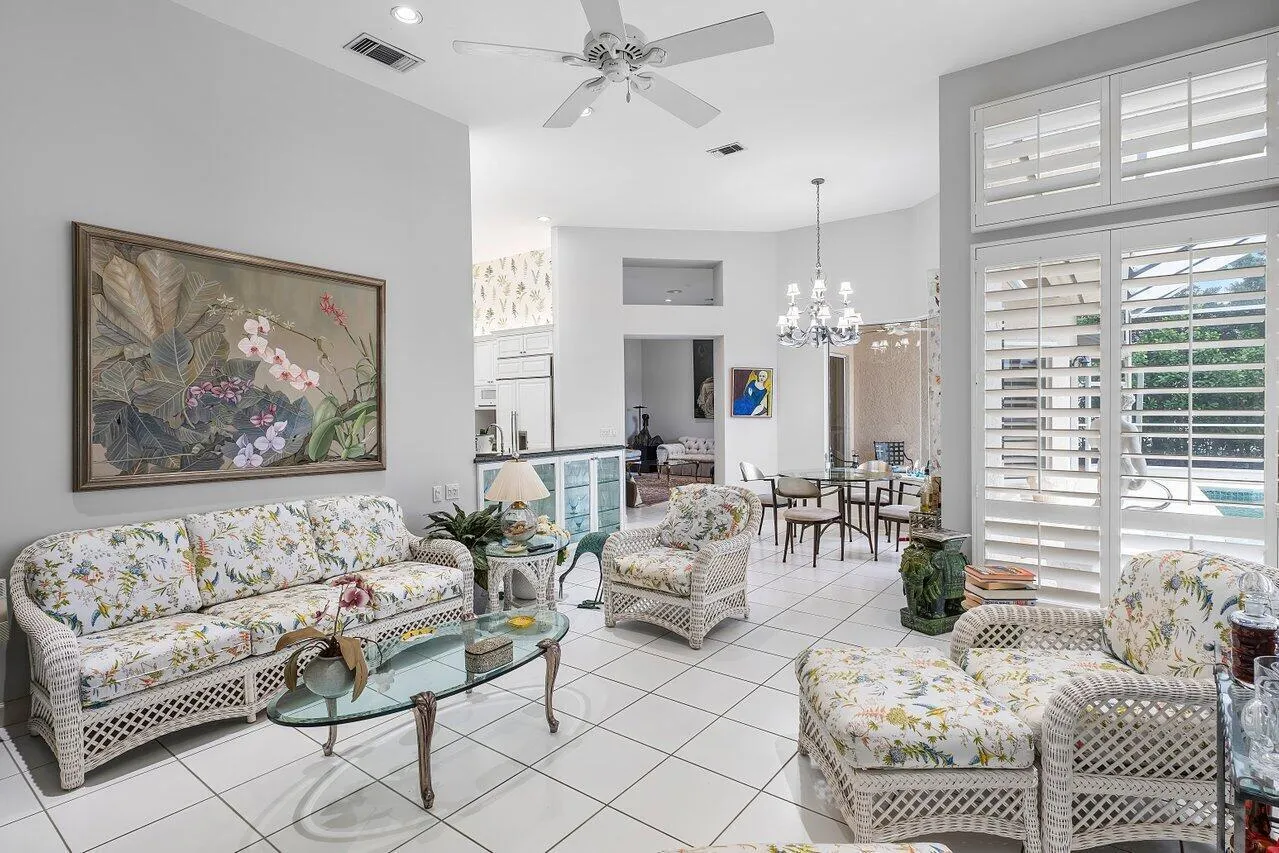 014-3BermudaLakeDrive-PalmBeachGardens-F