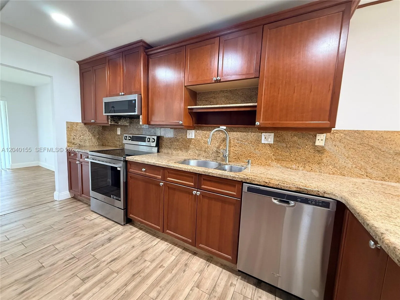 Property photo 8
