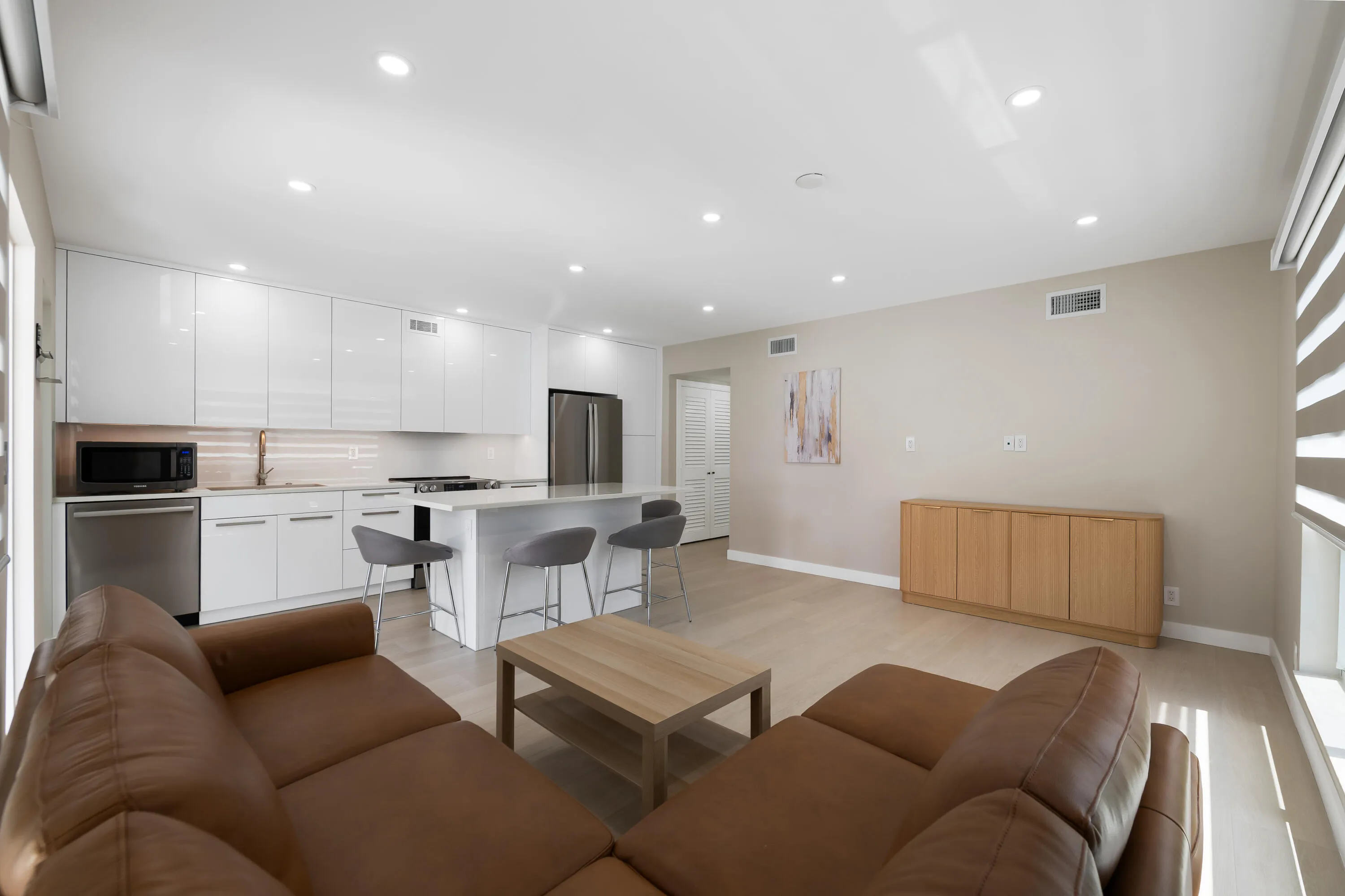 Kitchen/Living area