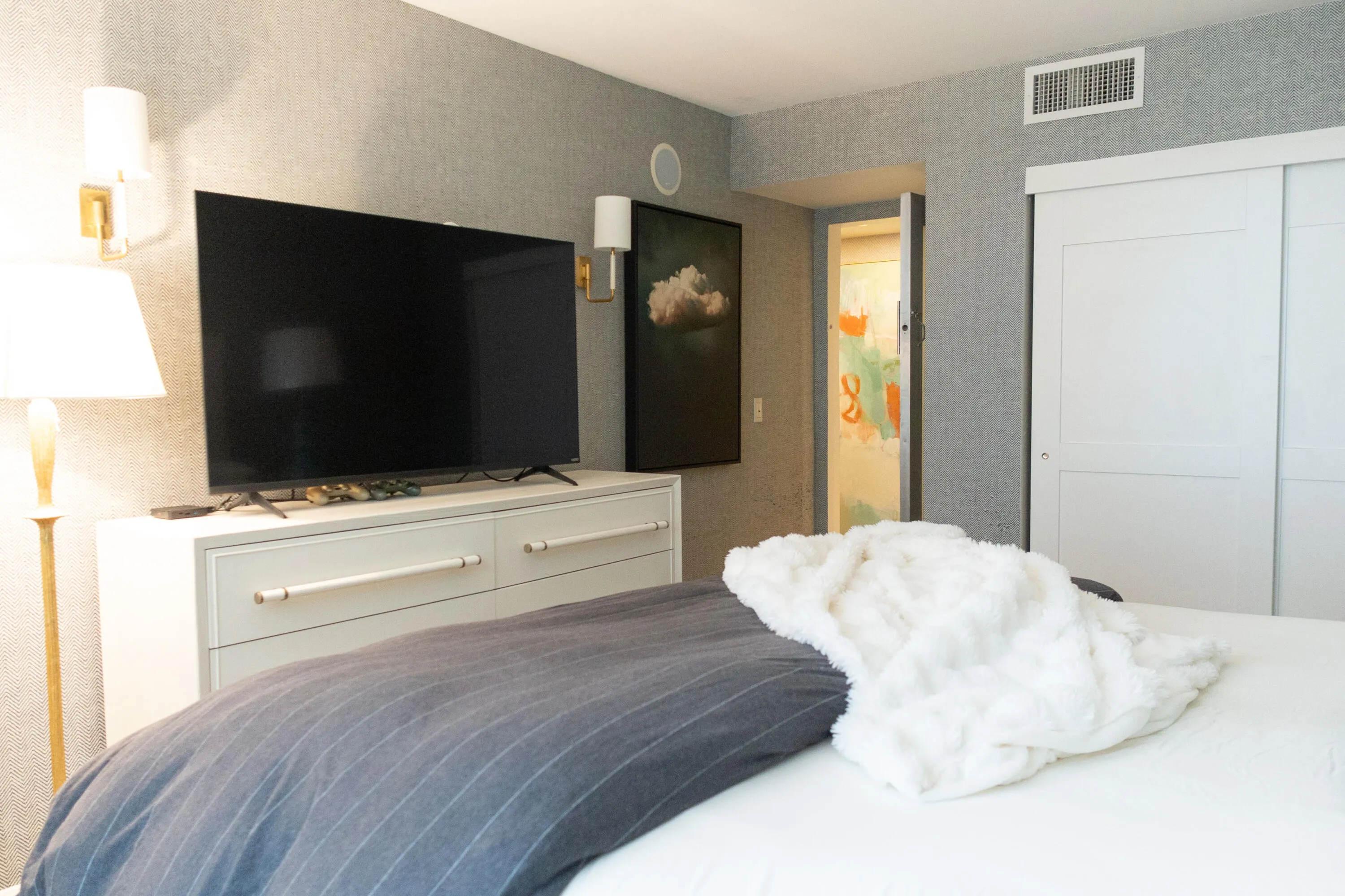 3590 S Ocean