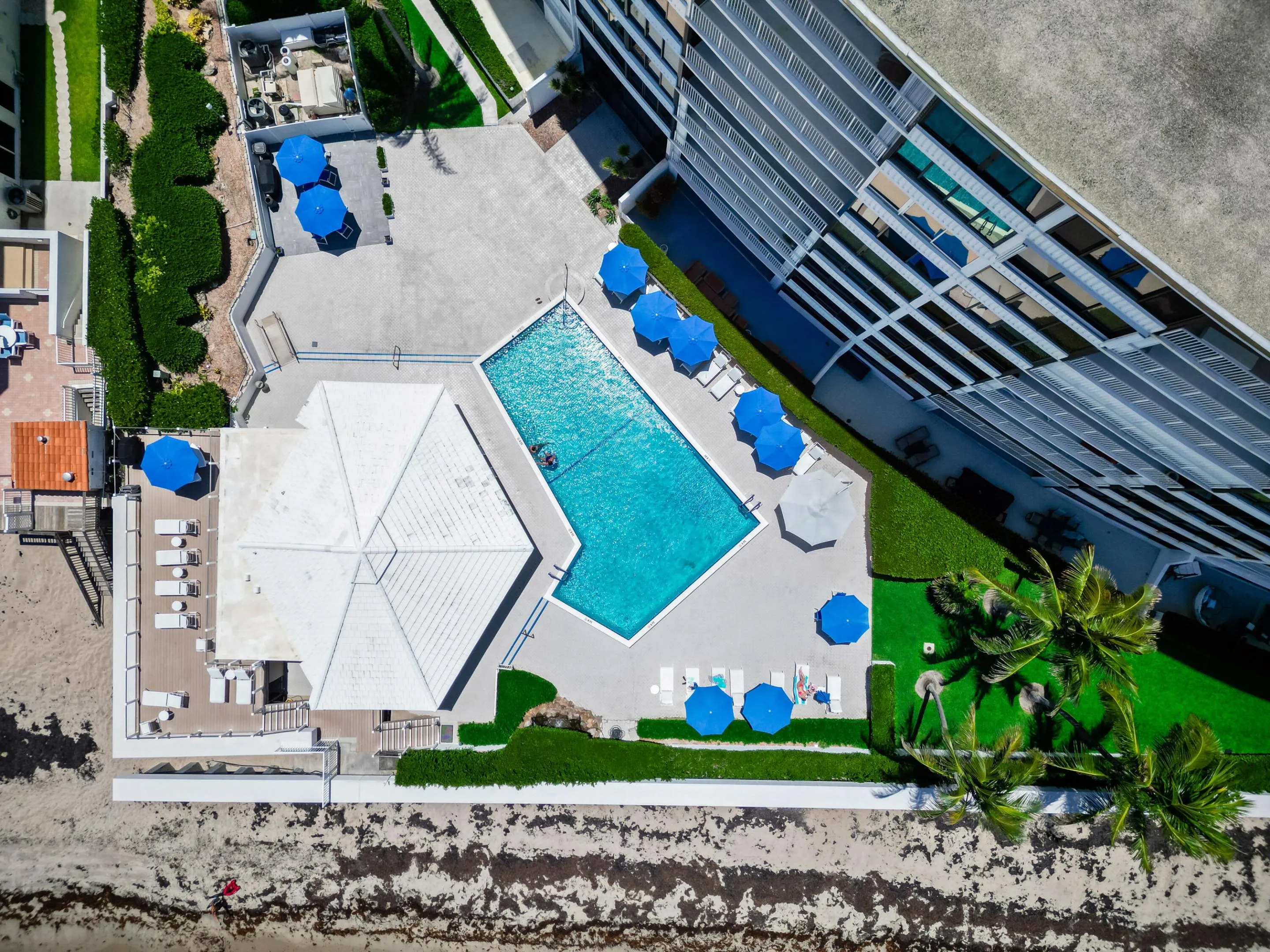 3590 S Ocean