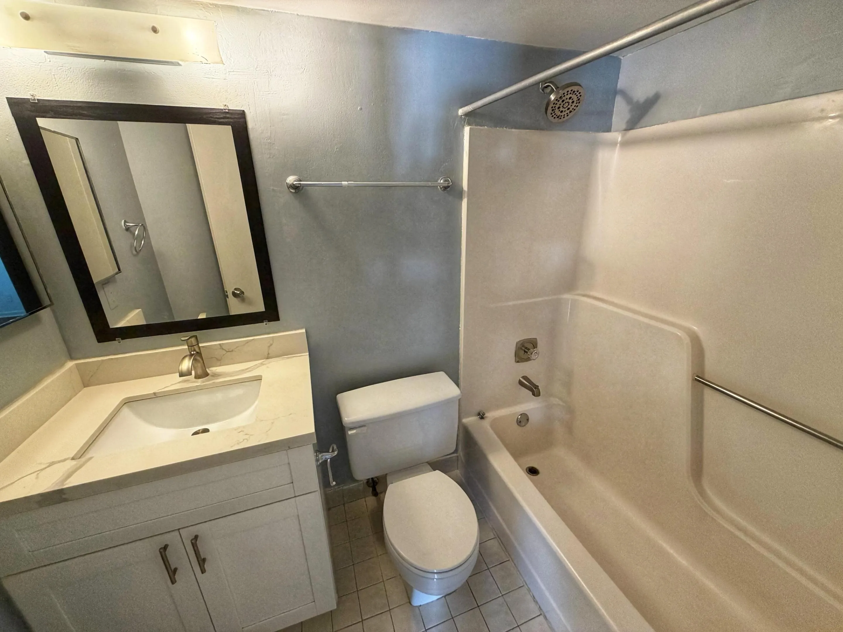 2nd Bathroom