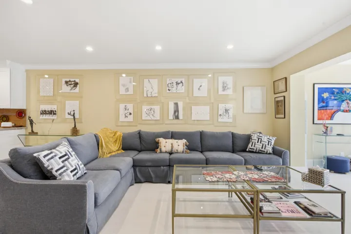 13_luxpro.media 9232 pecky cypress lane