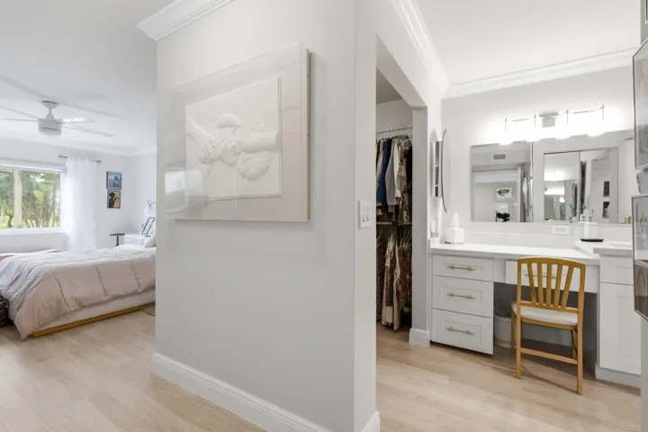 31_luxpro.media 9232 pecky cypress lane