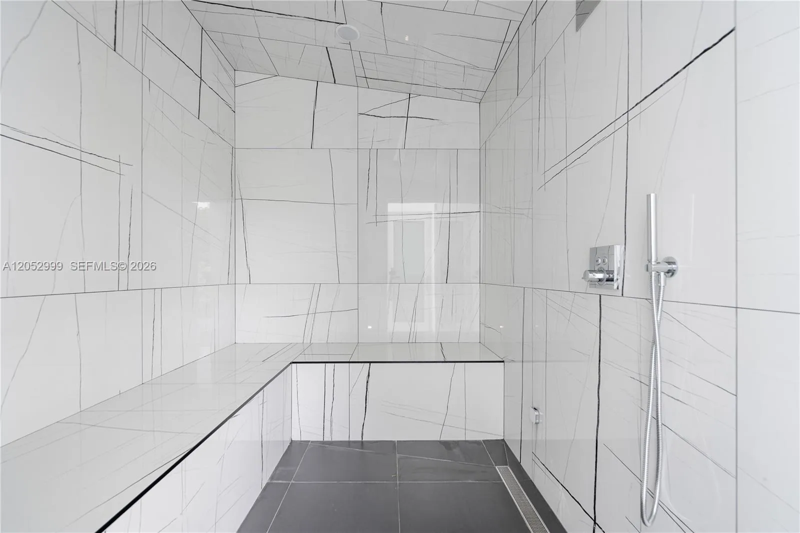 Property photo 64