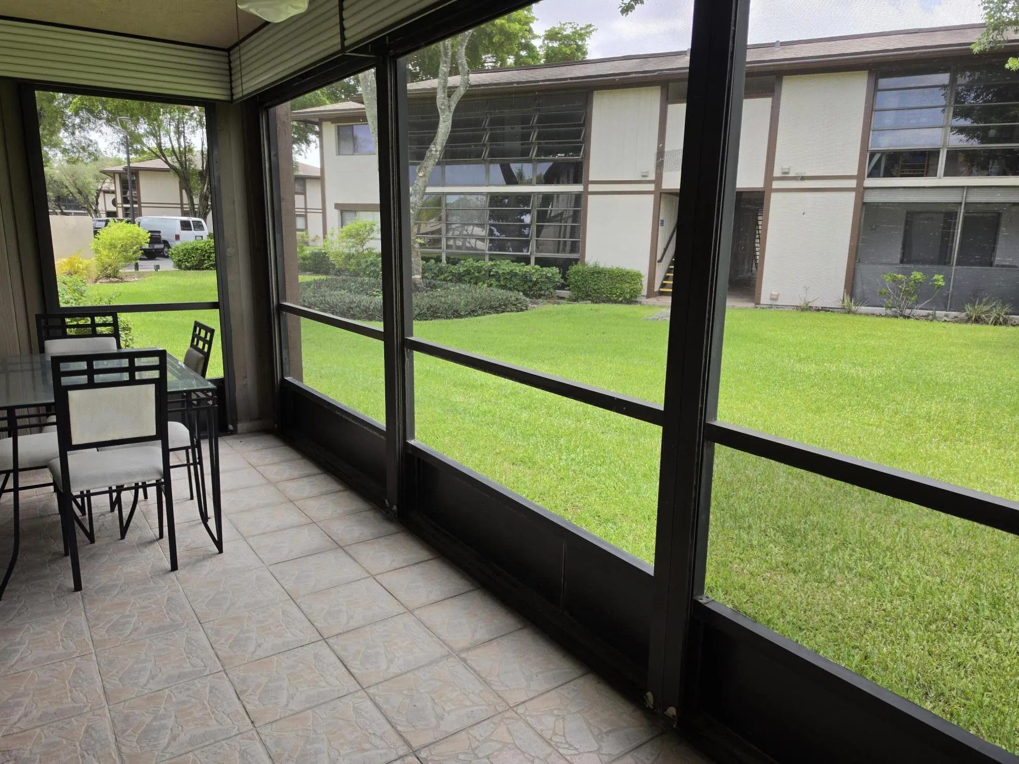 Screened-in Patio