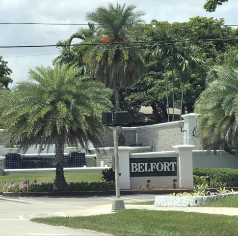 Entrance to BELFORT at Kings Point