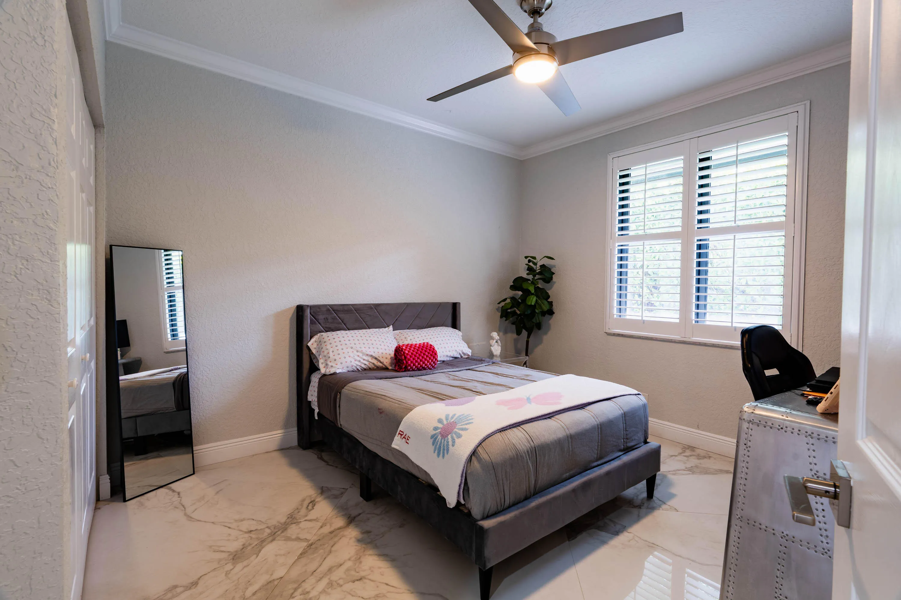 Property photo 48