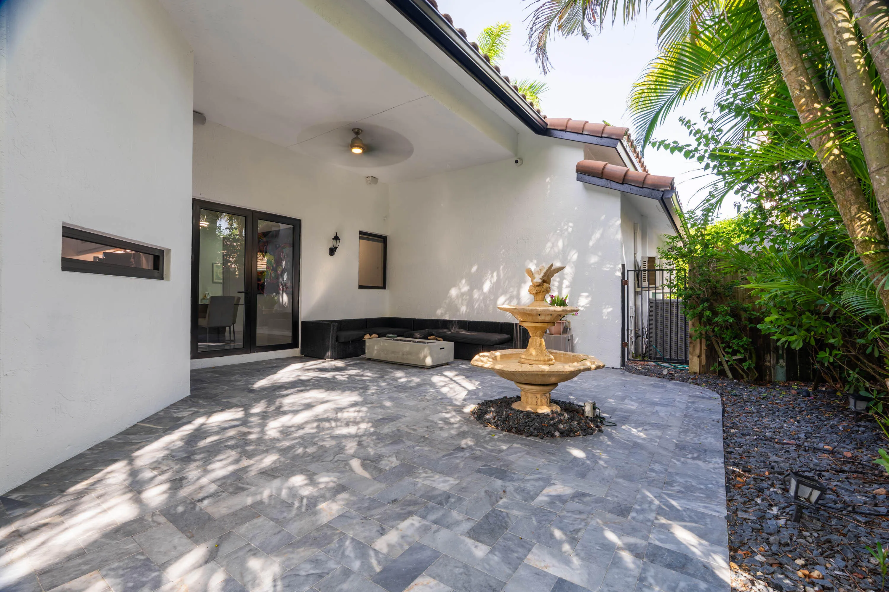 Property photo 64
