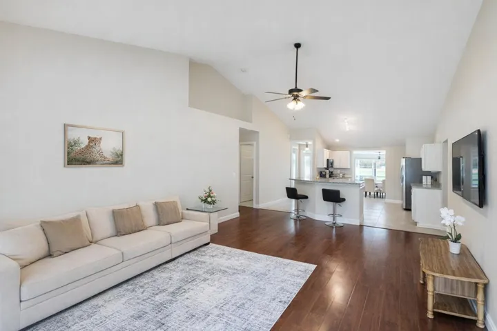 Living Room (AI Enhanced)