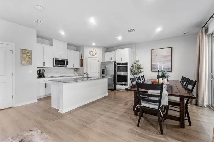 011-9362SerapisWay-PortStLucie-FL-34987-