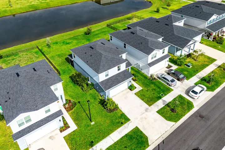 051-9362SerapisWay-PortStLucie-FL-34987-