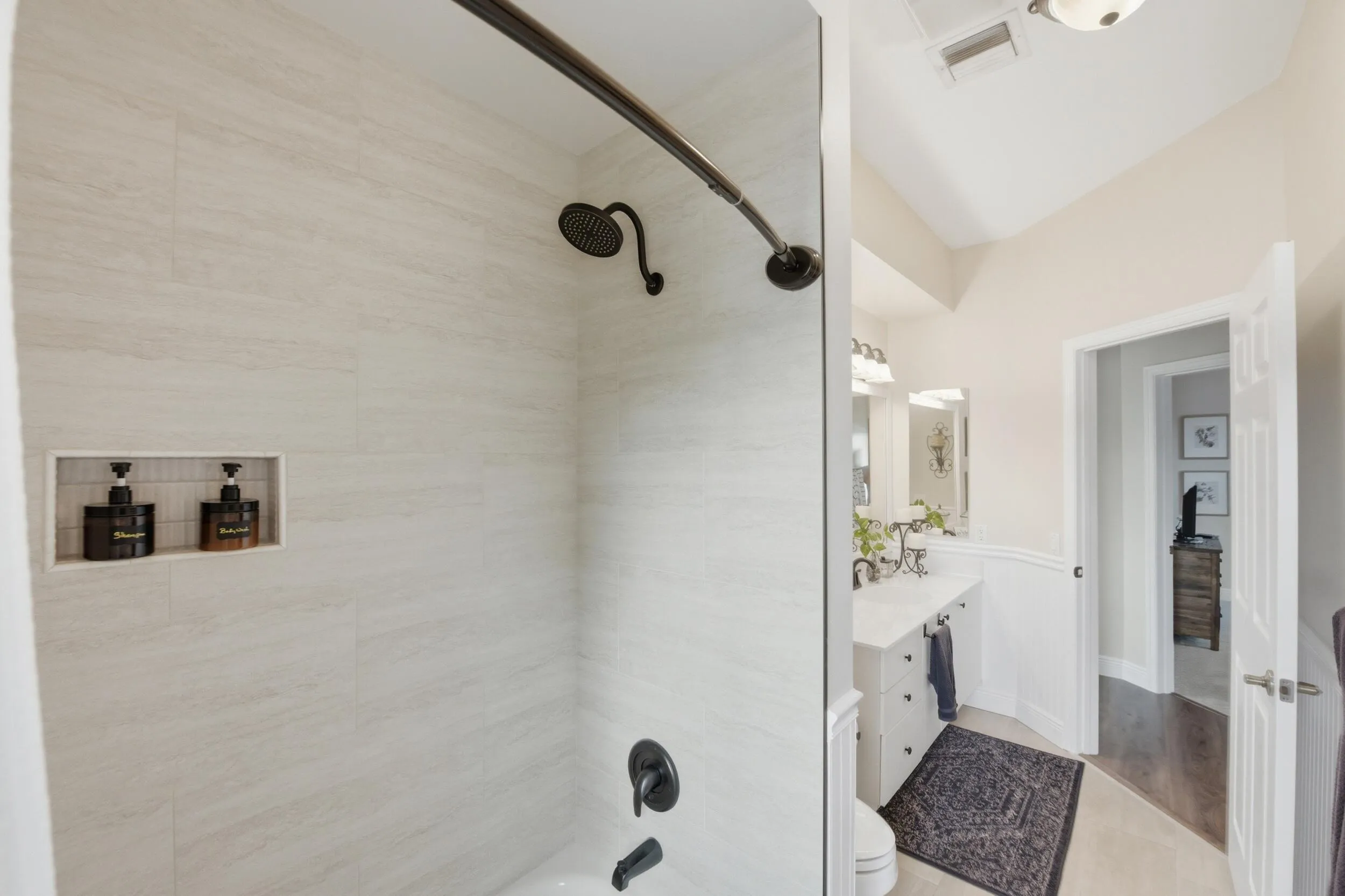 Guest Bathroom #3 - Cabana Bathroom