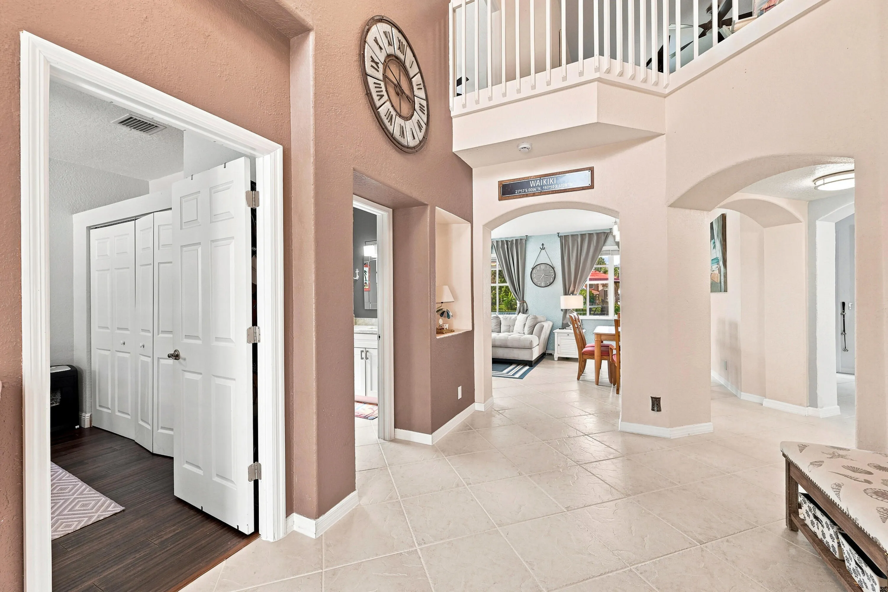 07_foyer