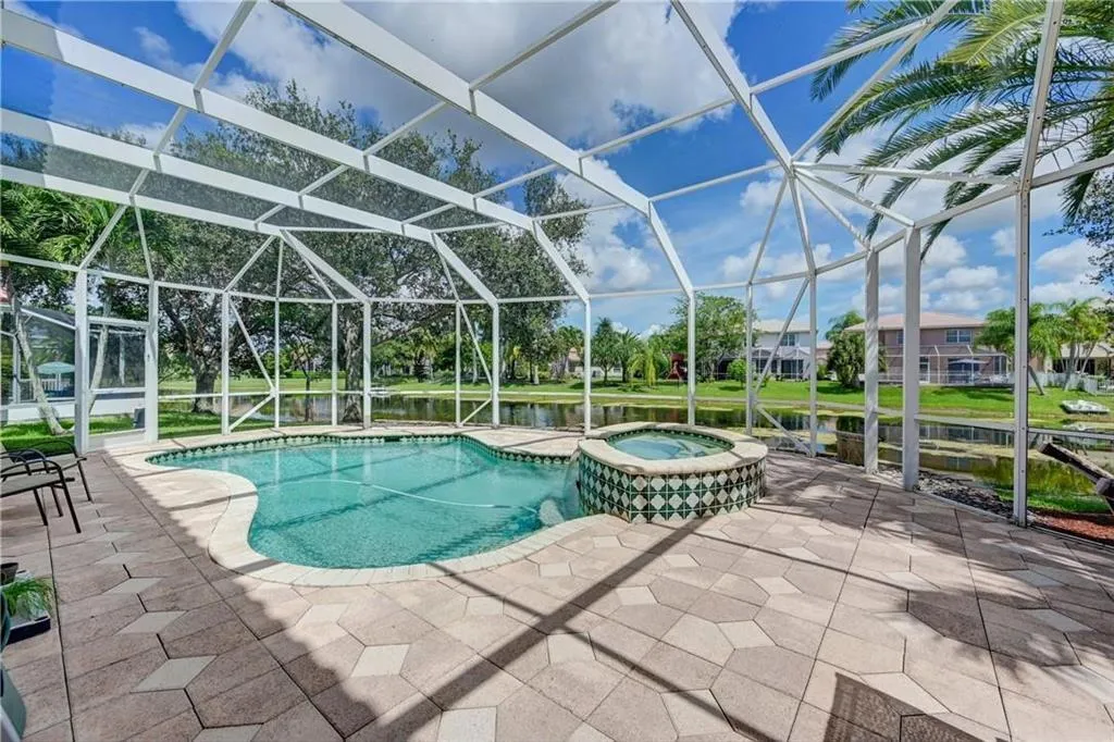 The tile is different on the pool. This is just for the view