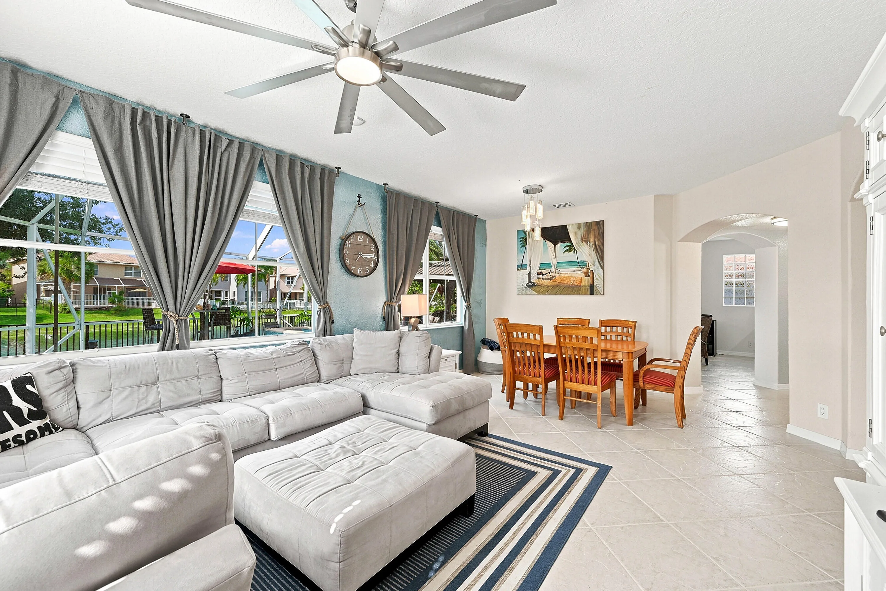 12_living room