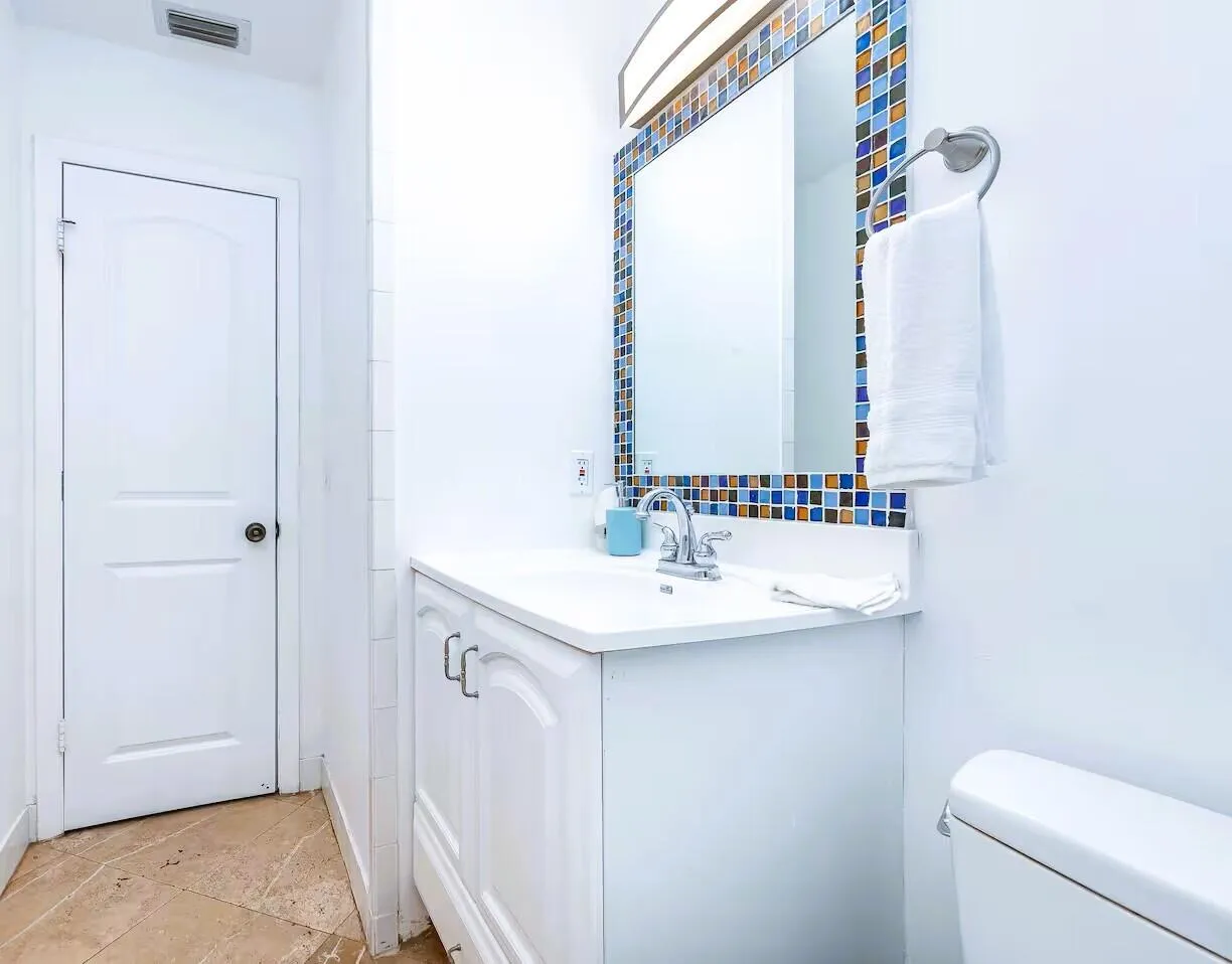 Bathroom2
