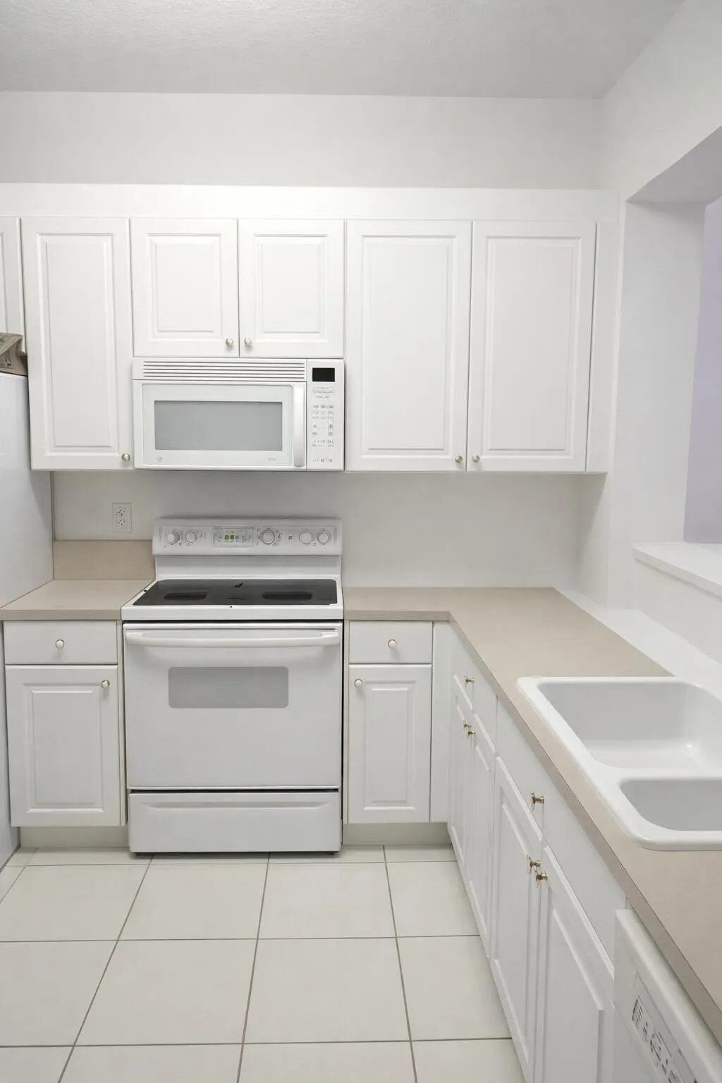 KITCHEN (AI ENHANCED)