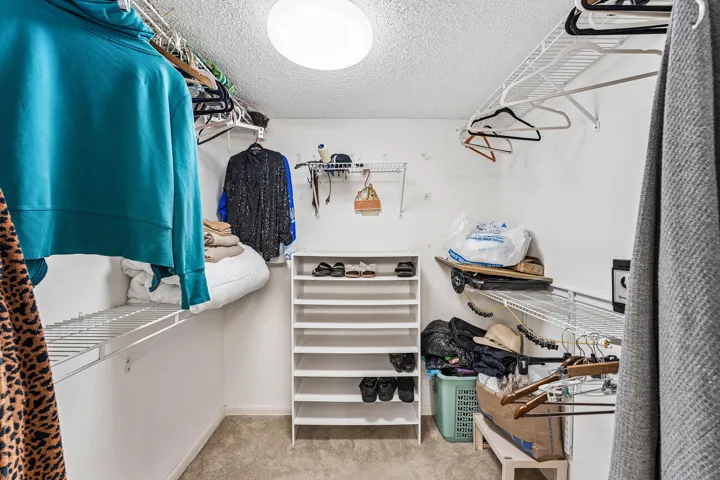 Walk in Closet