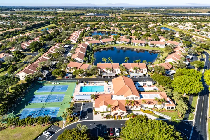 043-14388EmeraldLakeDrive-2-DelrayBeach-