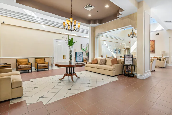 042-14388EmeraldLakeDrive-2-DelrayBeach-