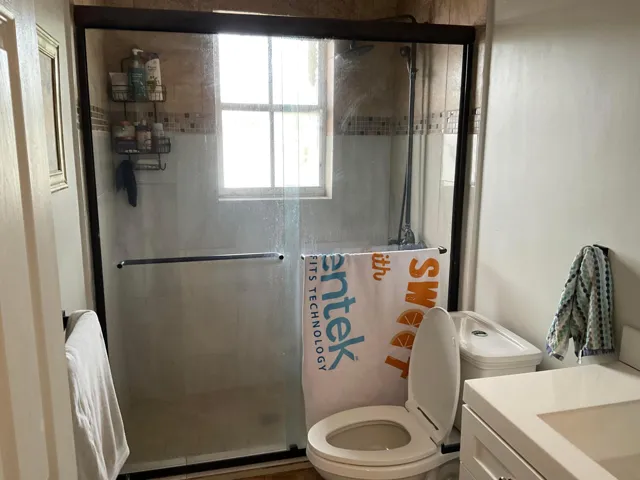 GUEST BATH