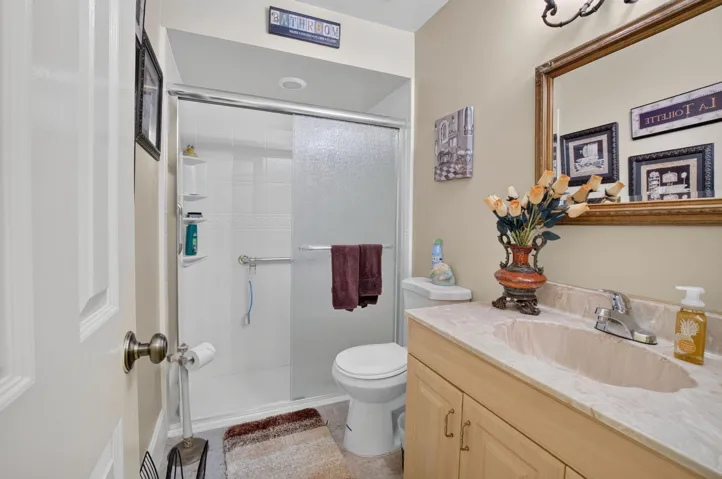 2nd Bathroom
