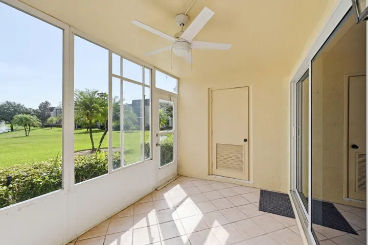 24_sun room
