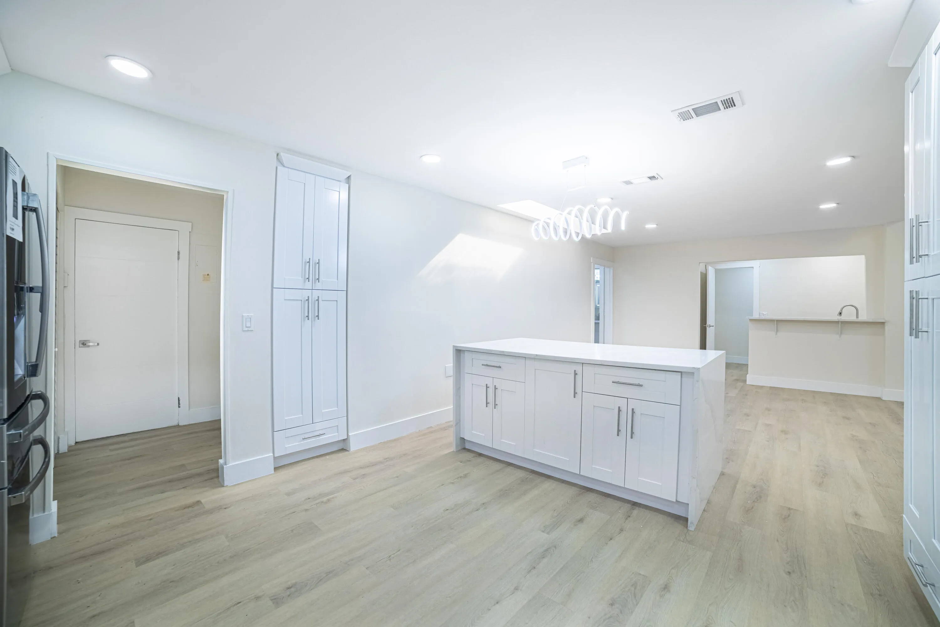 Kitchen-e