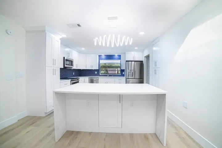 Kitchen island