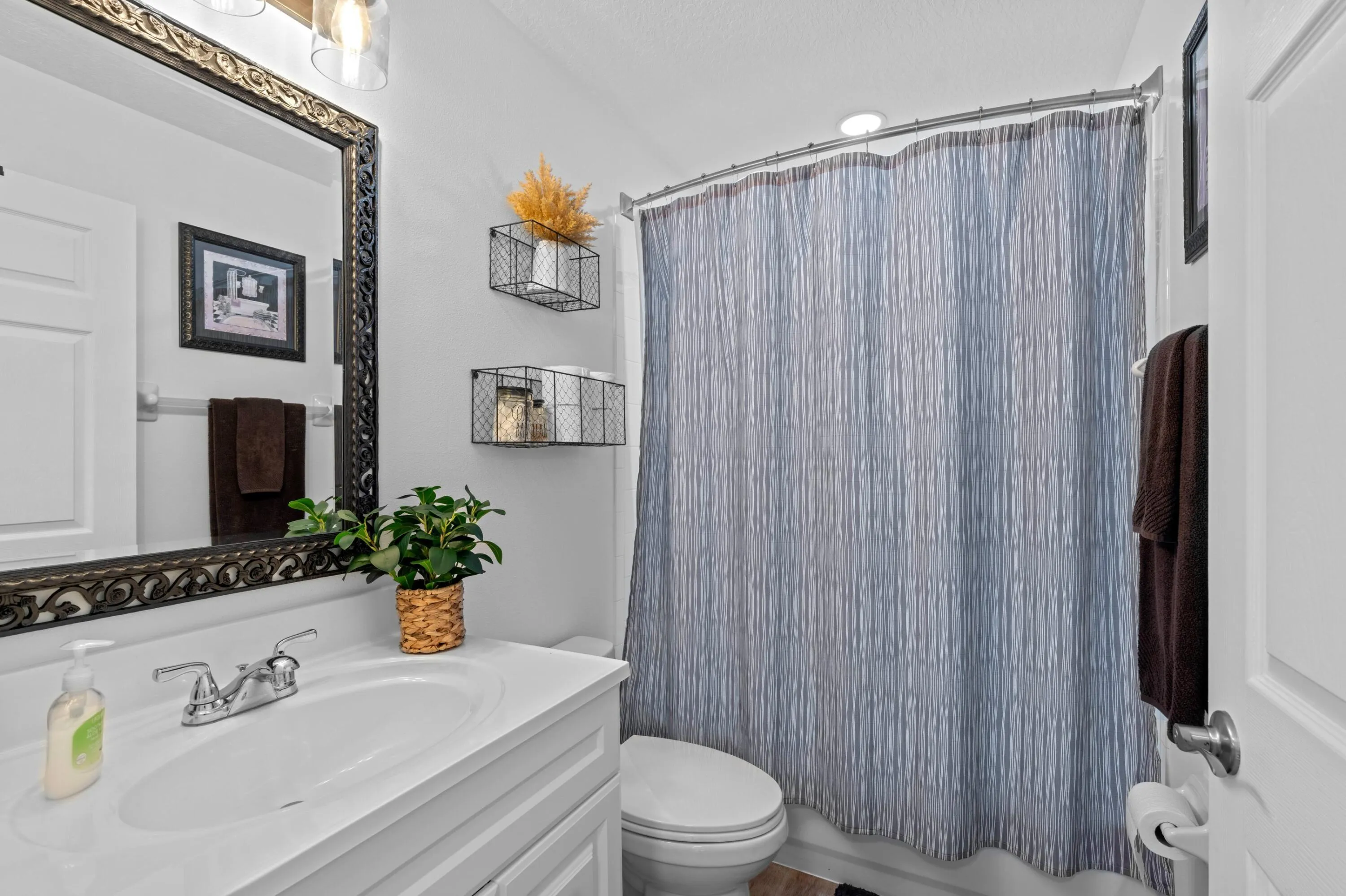 Bathroom 2
