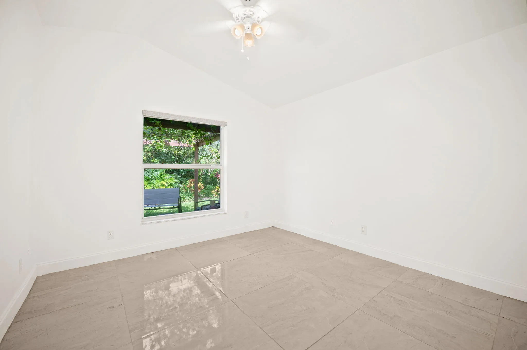19-web-or-mls-1842-oak-berry-cir