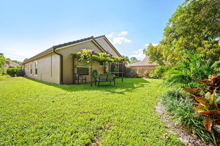 27-web-or-mls-1842-oak-berry-cir