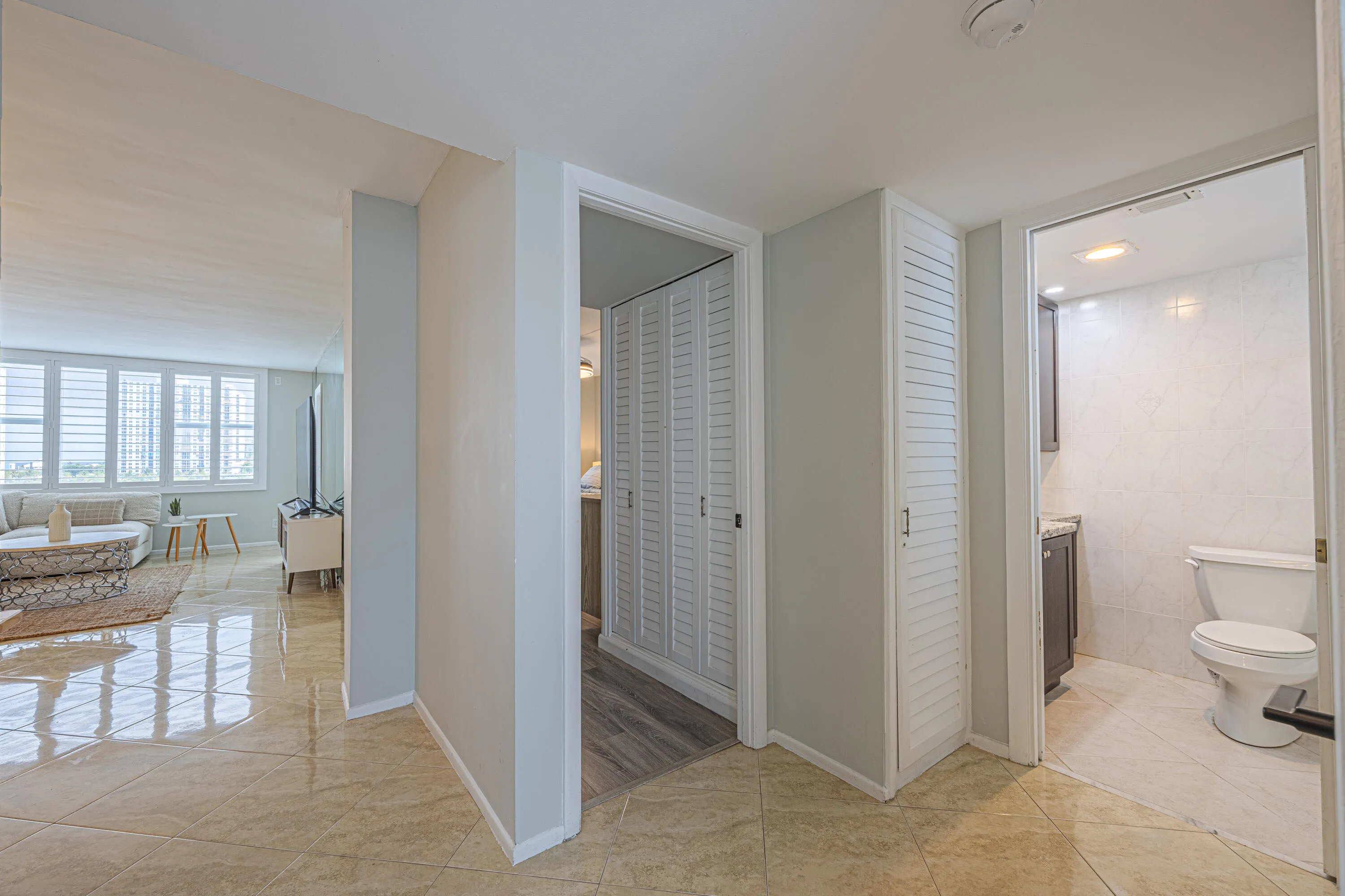 153A0028-HDR