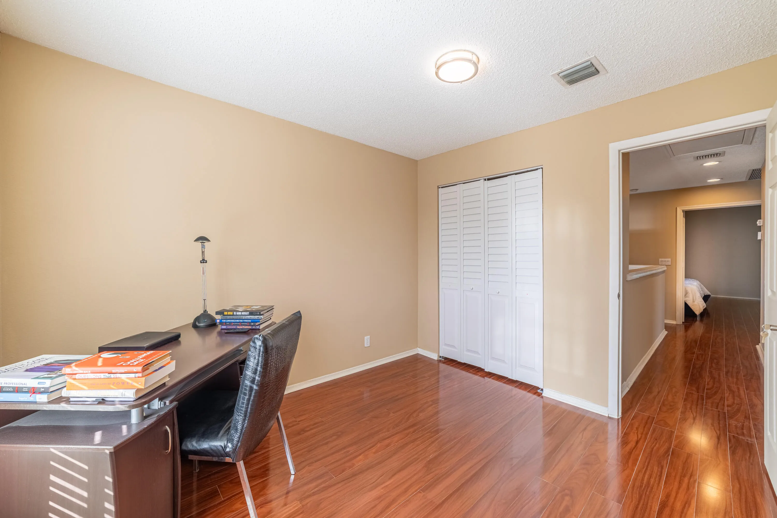 Bedroom1-B