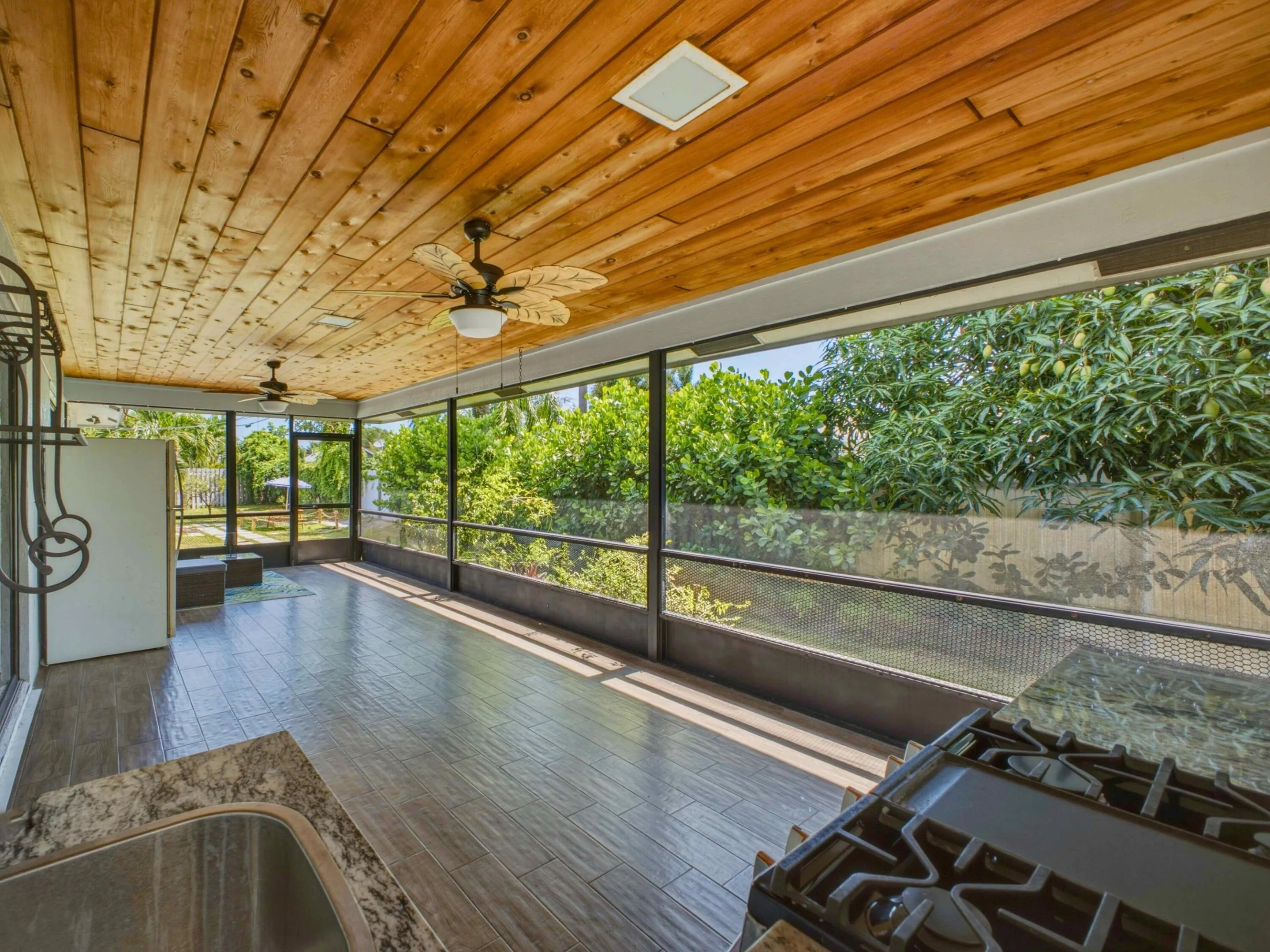 Screened_Covered_Patio
