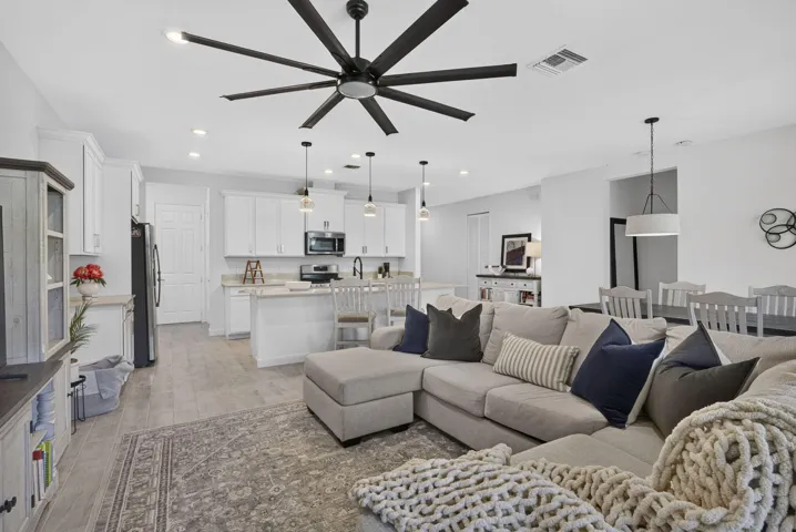 30-web-or-mls-BS1A9584