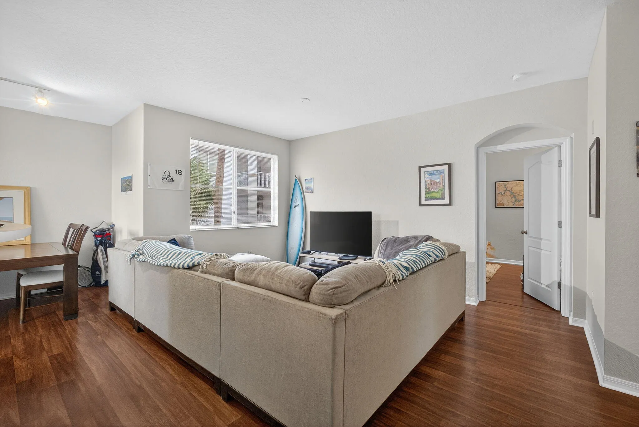 3-web-or-mls-5D1A8565