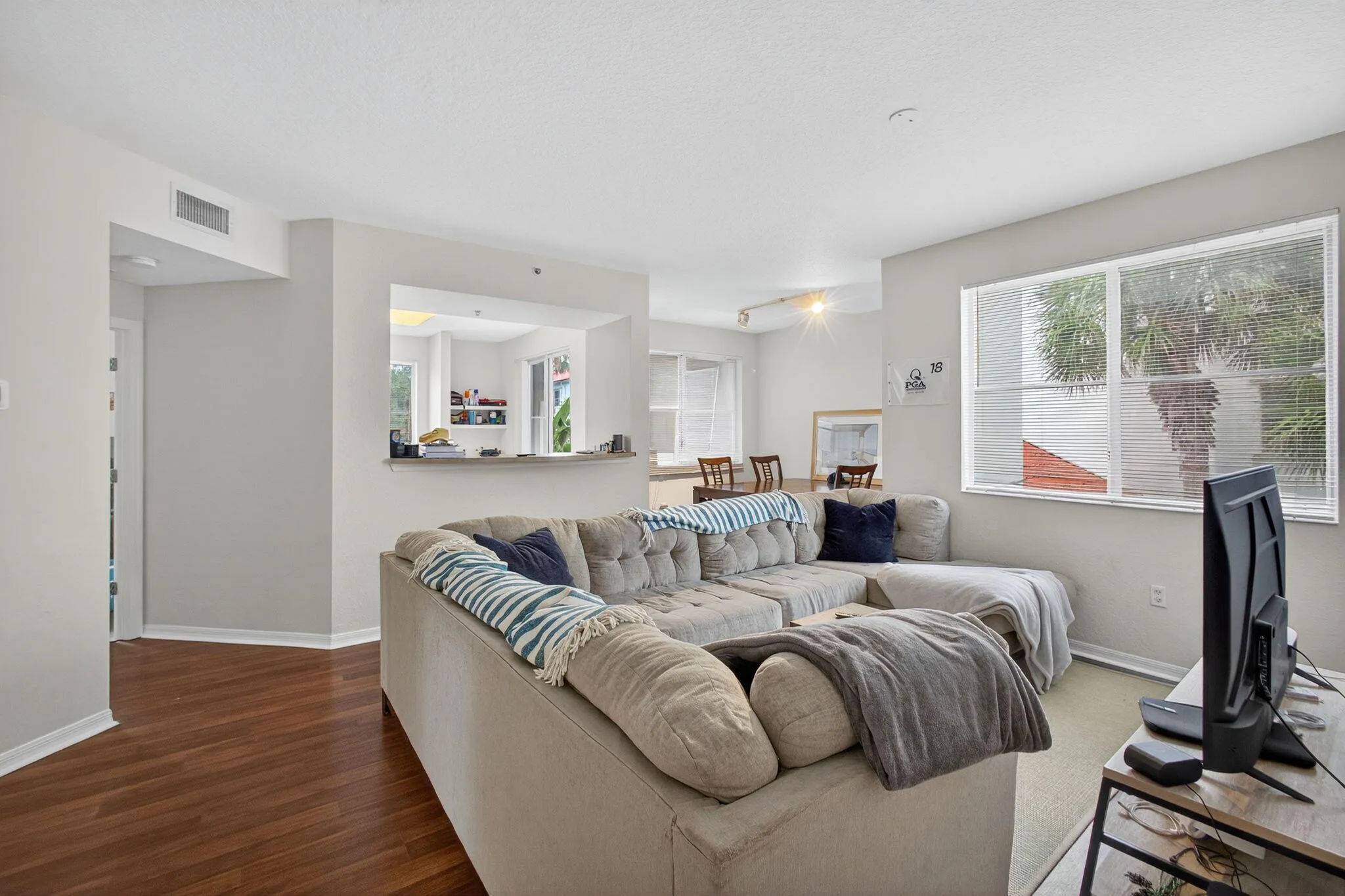 7-web-or-mls-5D1A8590