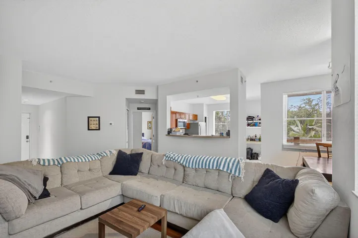 6-web-or-mls-5D1A8582