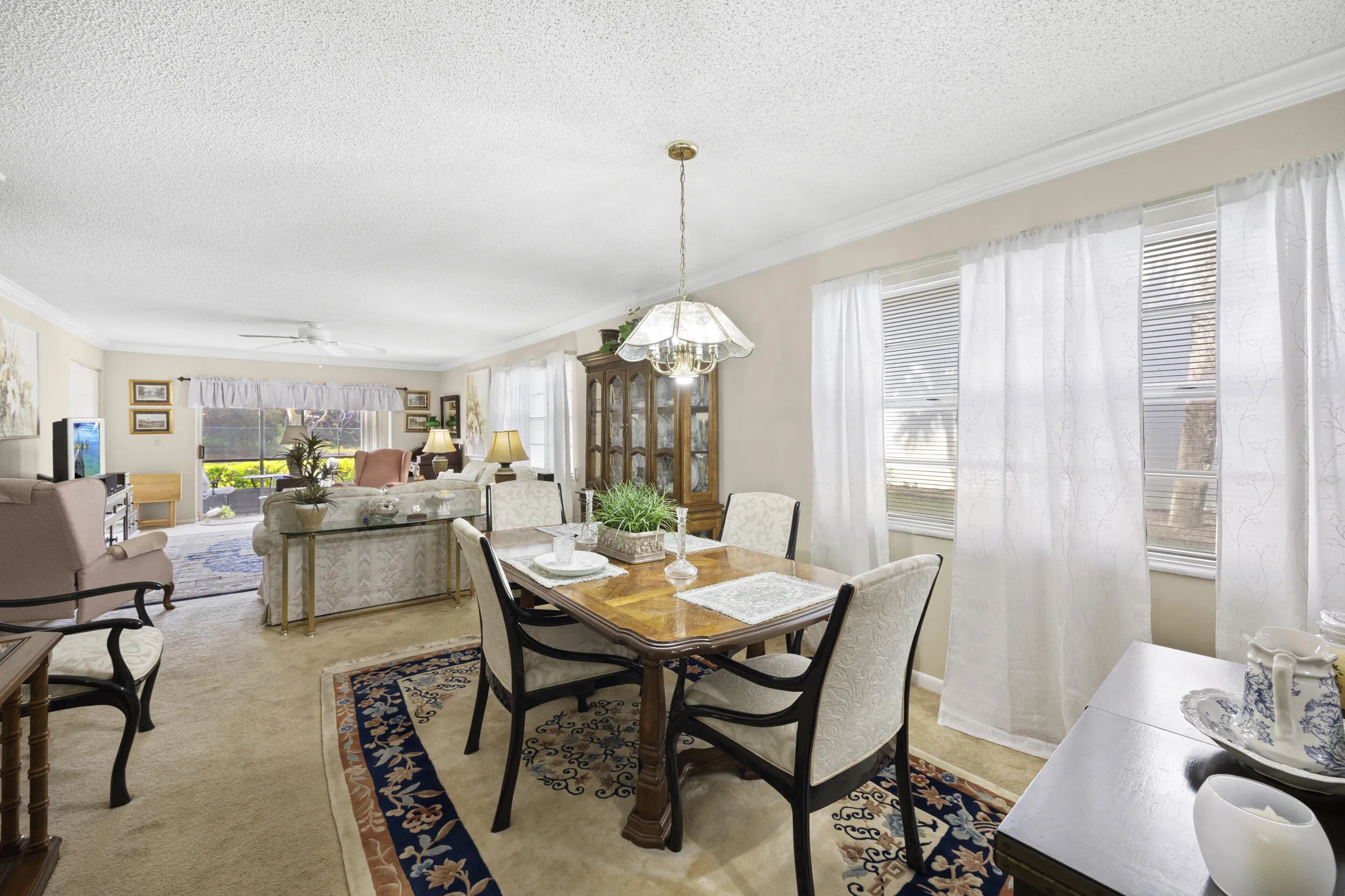 living /dining