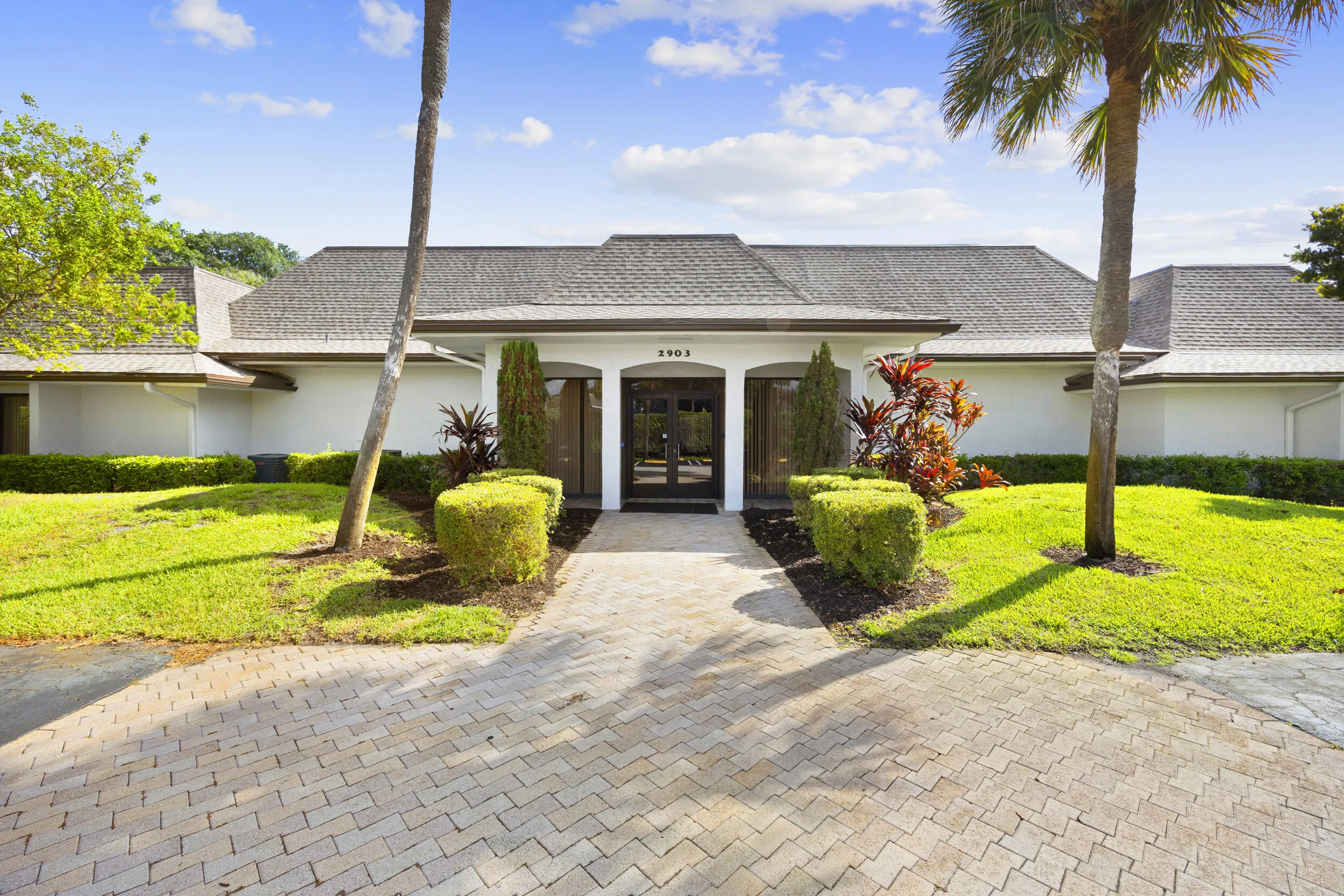 Sabal Pine East clubhouse