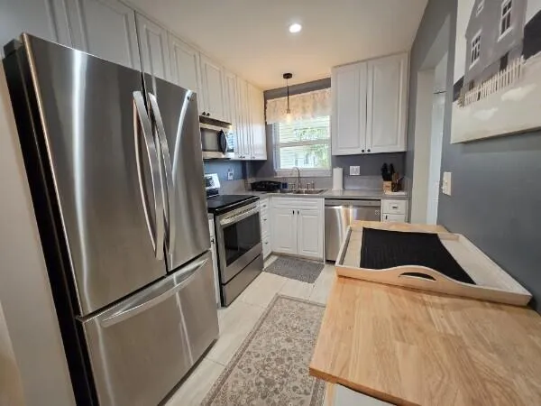 Updated Kitchen With Stainless Steel Appliances