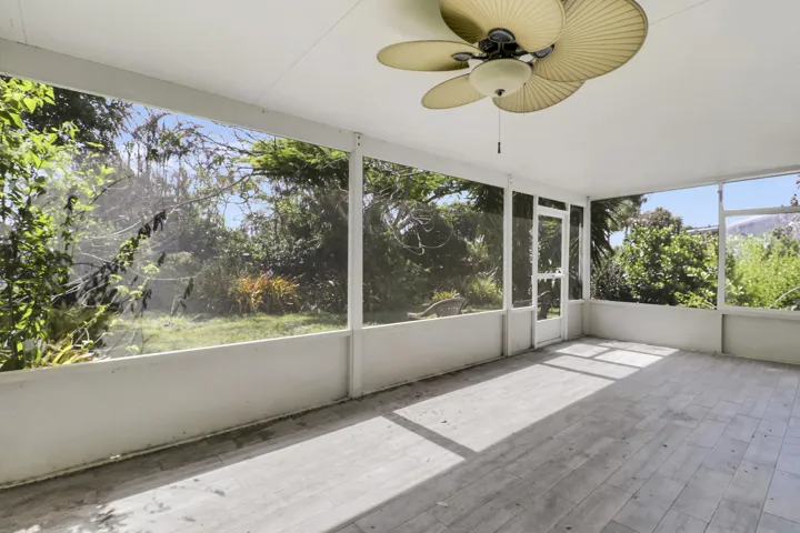 Screened PAtio