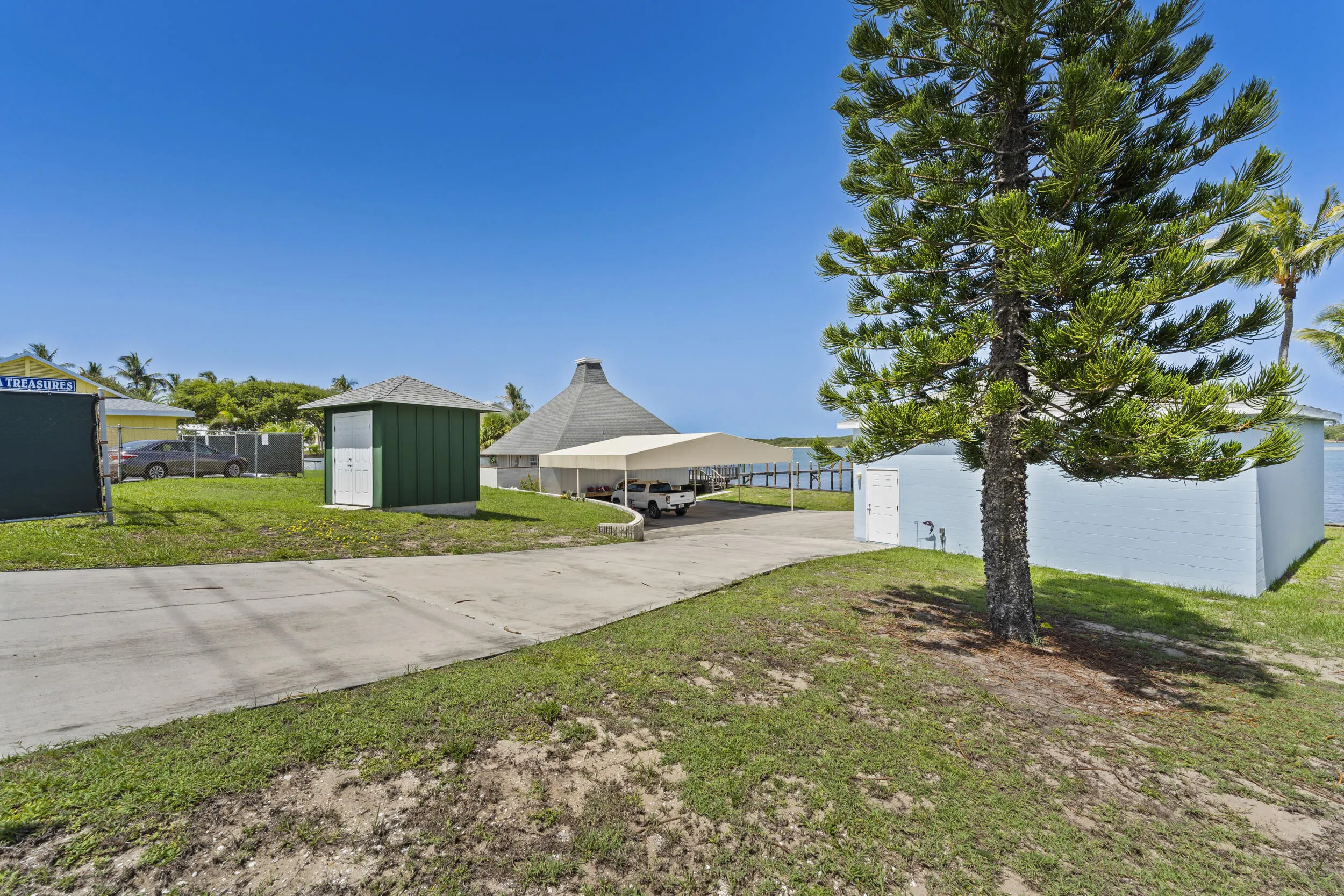 Property photo 33