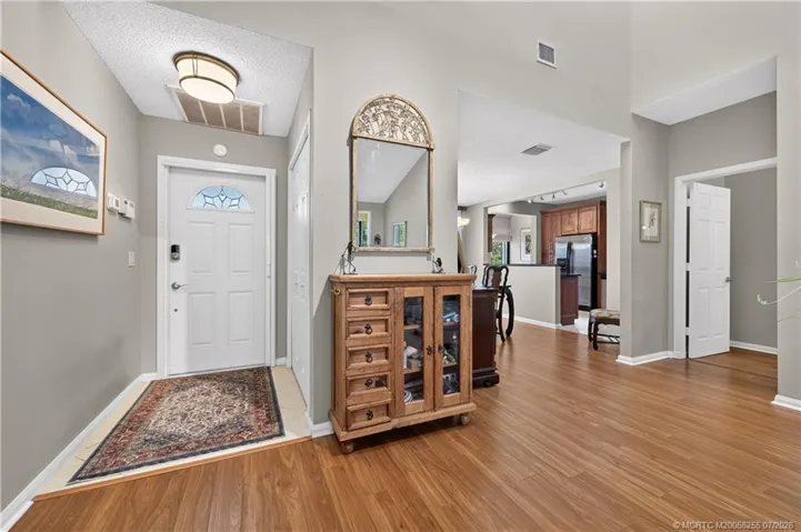 Foyer Entry