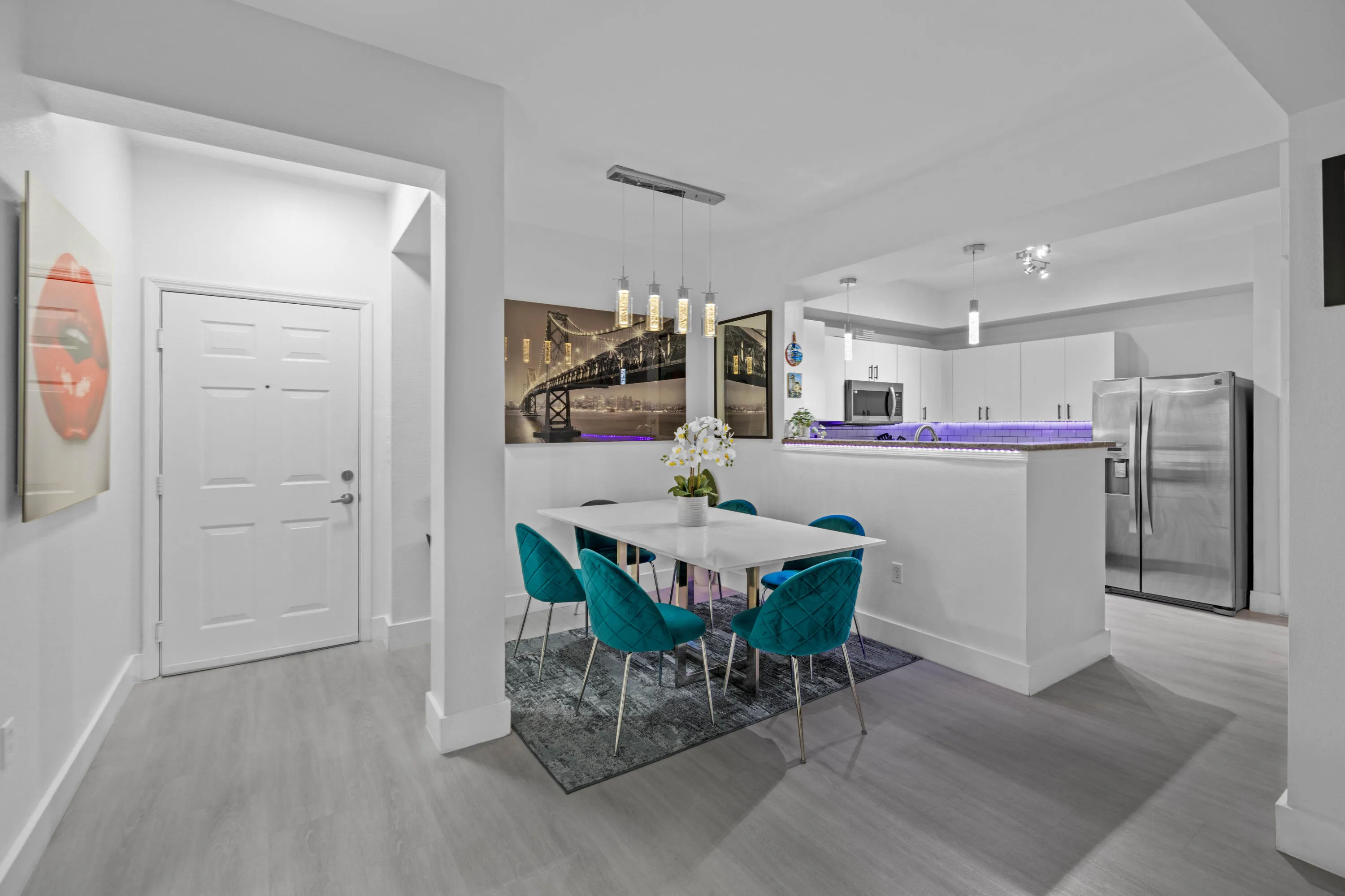 533 NE 3rd Ave FTL - Pwayko-9794